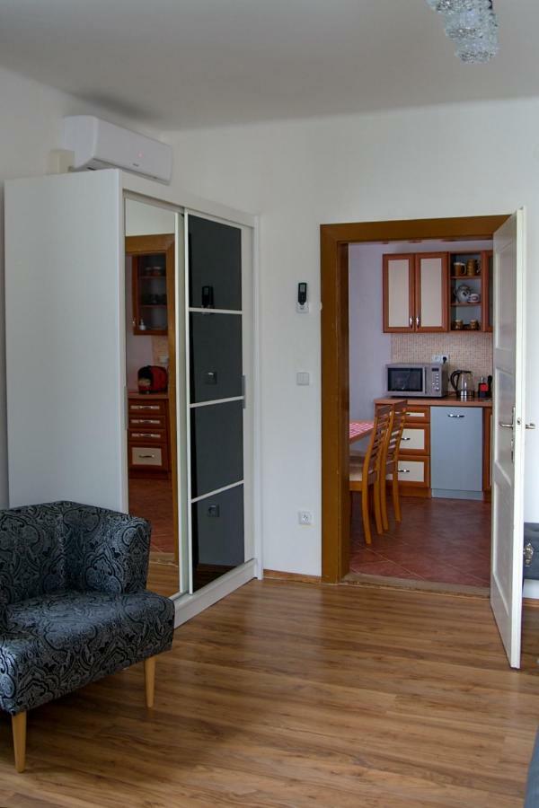 Luxusní Apartmán Family NMNM Nove Mesto na Morave Esterno foto
